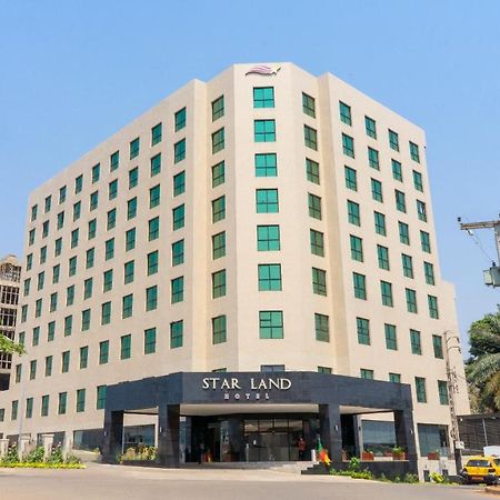 Star Land Hotel Bastos Yaoundé Esterno foto