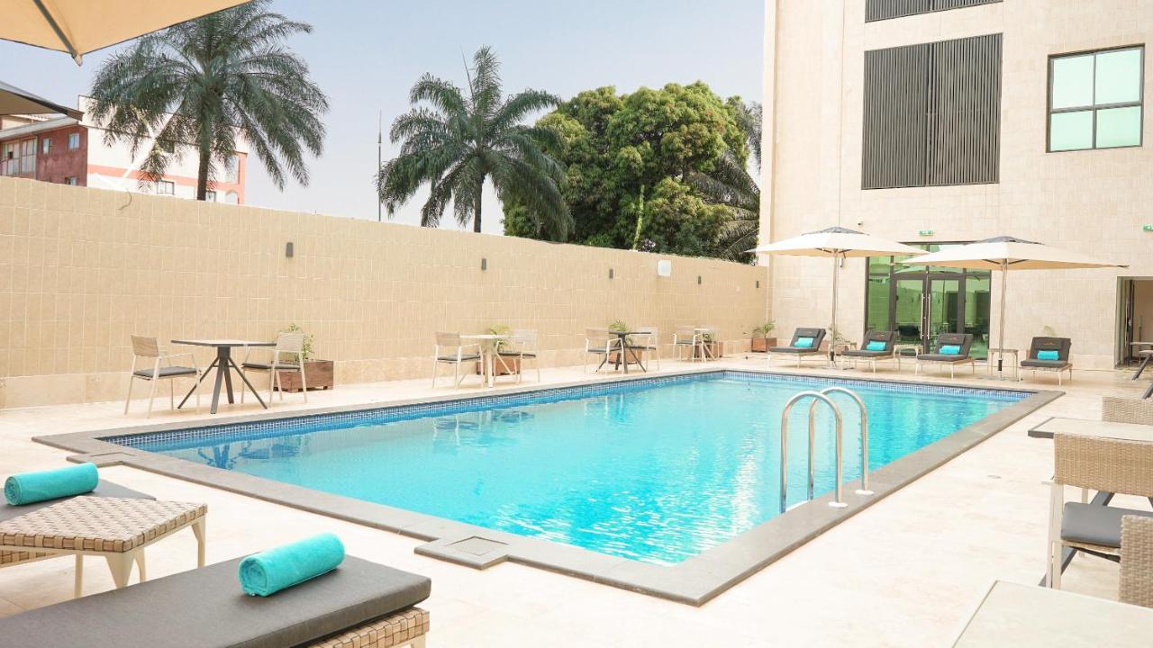 Star Land Hotel Bastos Yaoundé Esterno foto